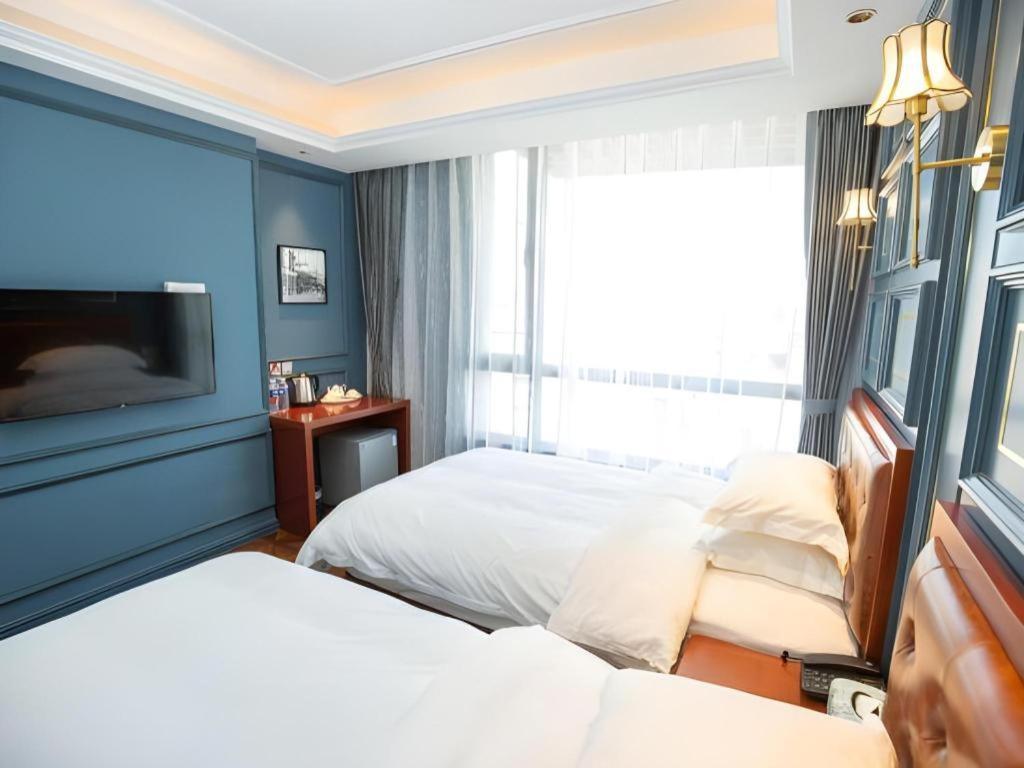 Hotel Yitingzhenshe Qianmen 4*