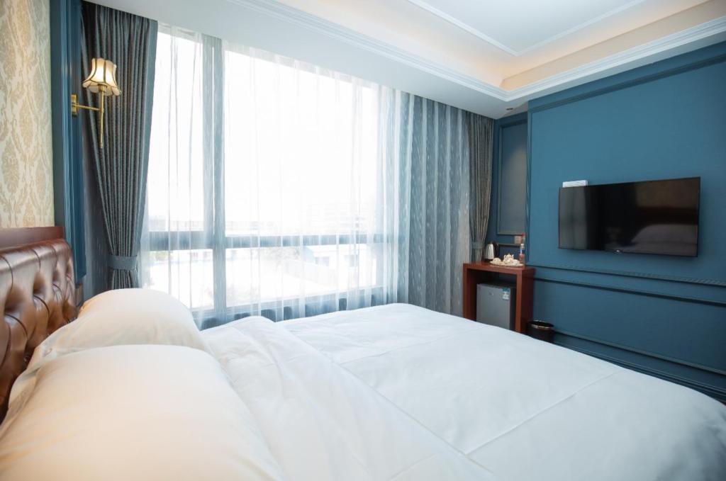 Yitingzhenshe Qianmen Hotel